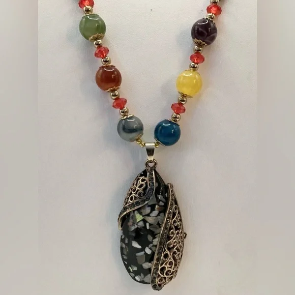 TIBETAN MULTI GEMSTONE HEALING CHAKRA BUDDHIST BEAD PENDANT NECKLACE - Picture 2 of 2